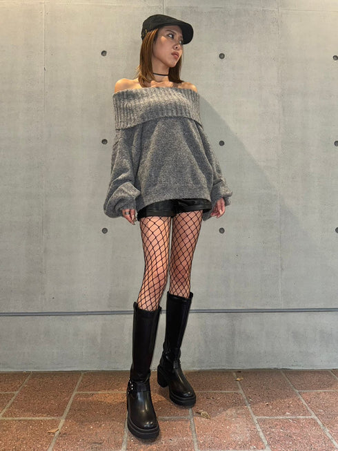 ボリュームオフショルニットトップス